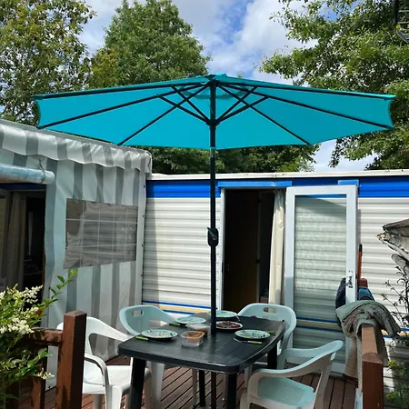 Κάμπινγκ Cosy Mobilhome *